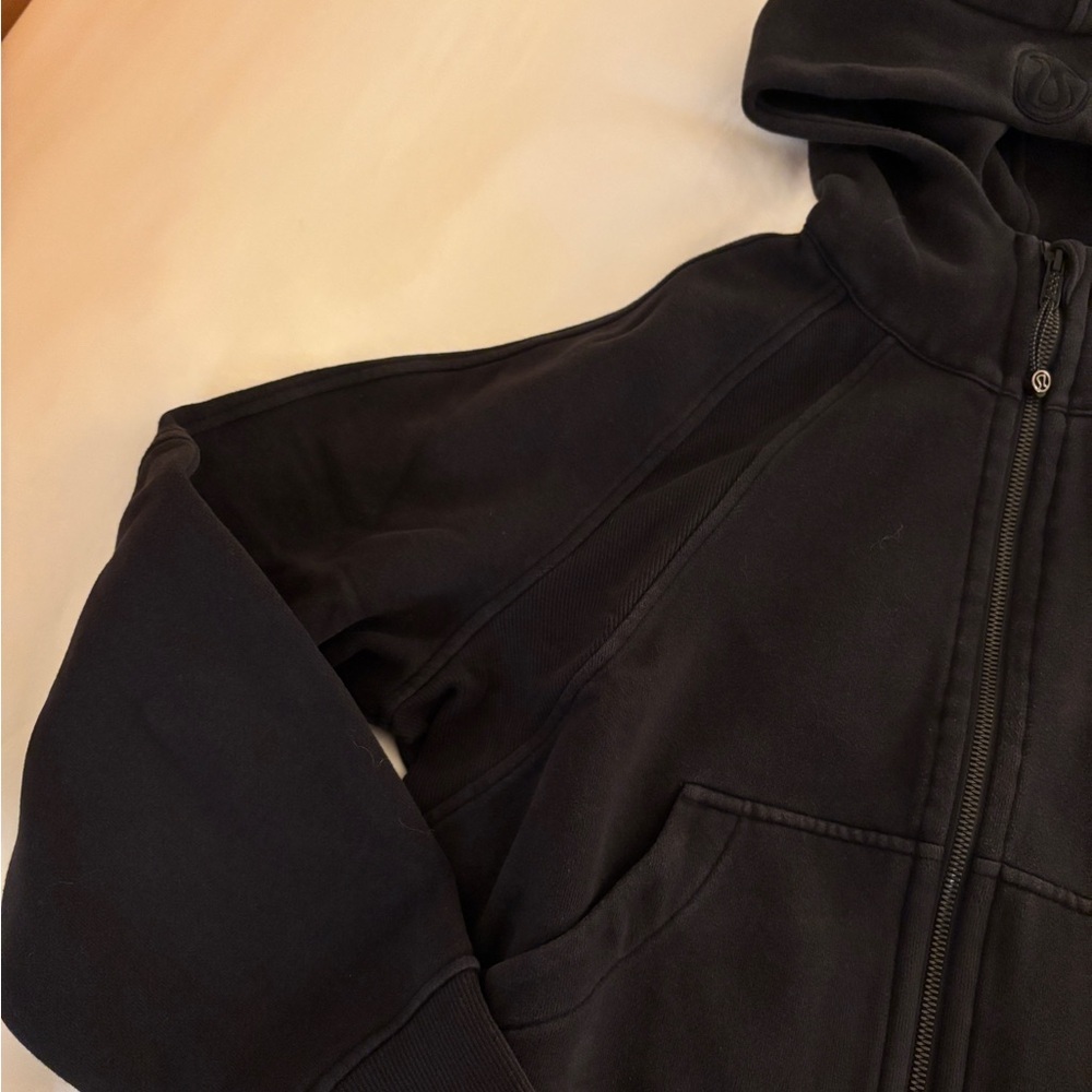 Lululemon scuba full-zip cropped hoodie Chic Black Jacket for Women sweatshirt - Picture 5 of 6